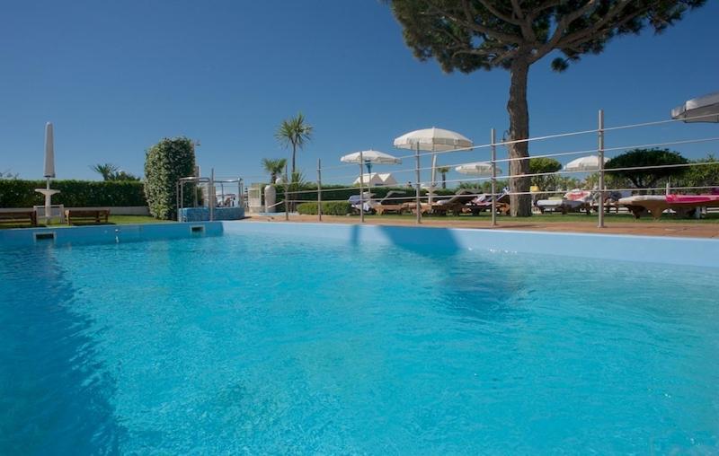 Hotel Universo Lido di Jesolo Eksteriør billede
