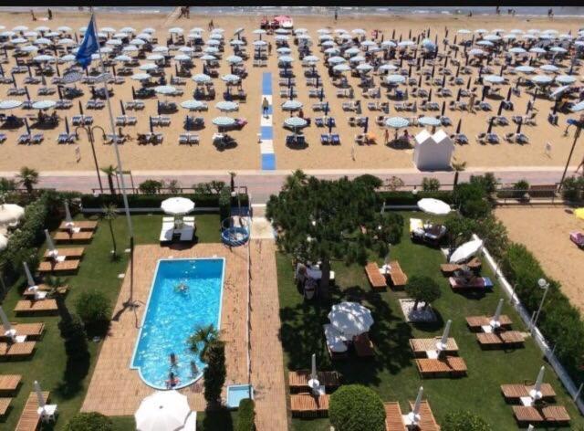 Hotel Universo Lido di Jesolo Eksteriør billede