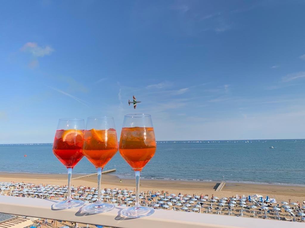 Hotel Universo Lido di Jesolo Eksteriør billede