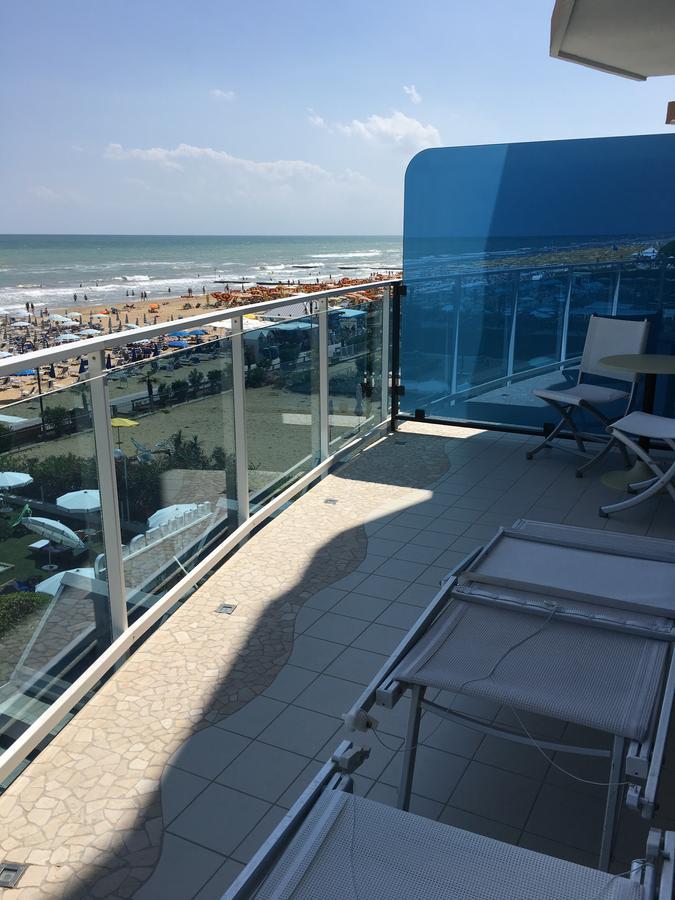Hotel Universo Lido di Jesolo Eksteriør billede